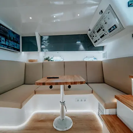 Hotel en barco Valeria, Uma Noite De Sonho Lisboa