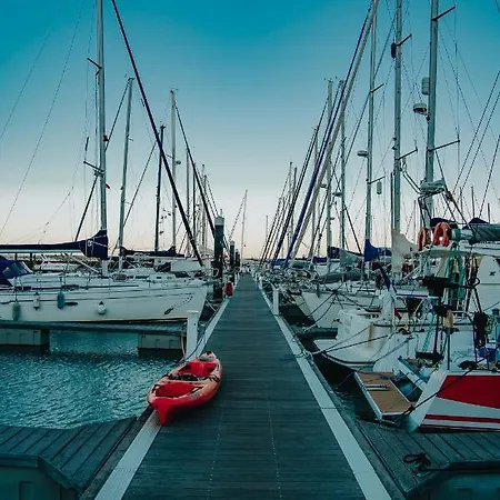 Hotel en barco Valeria, Uma Noite De Sonho